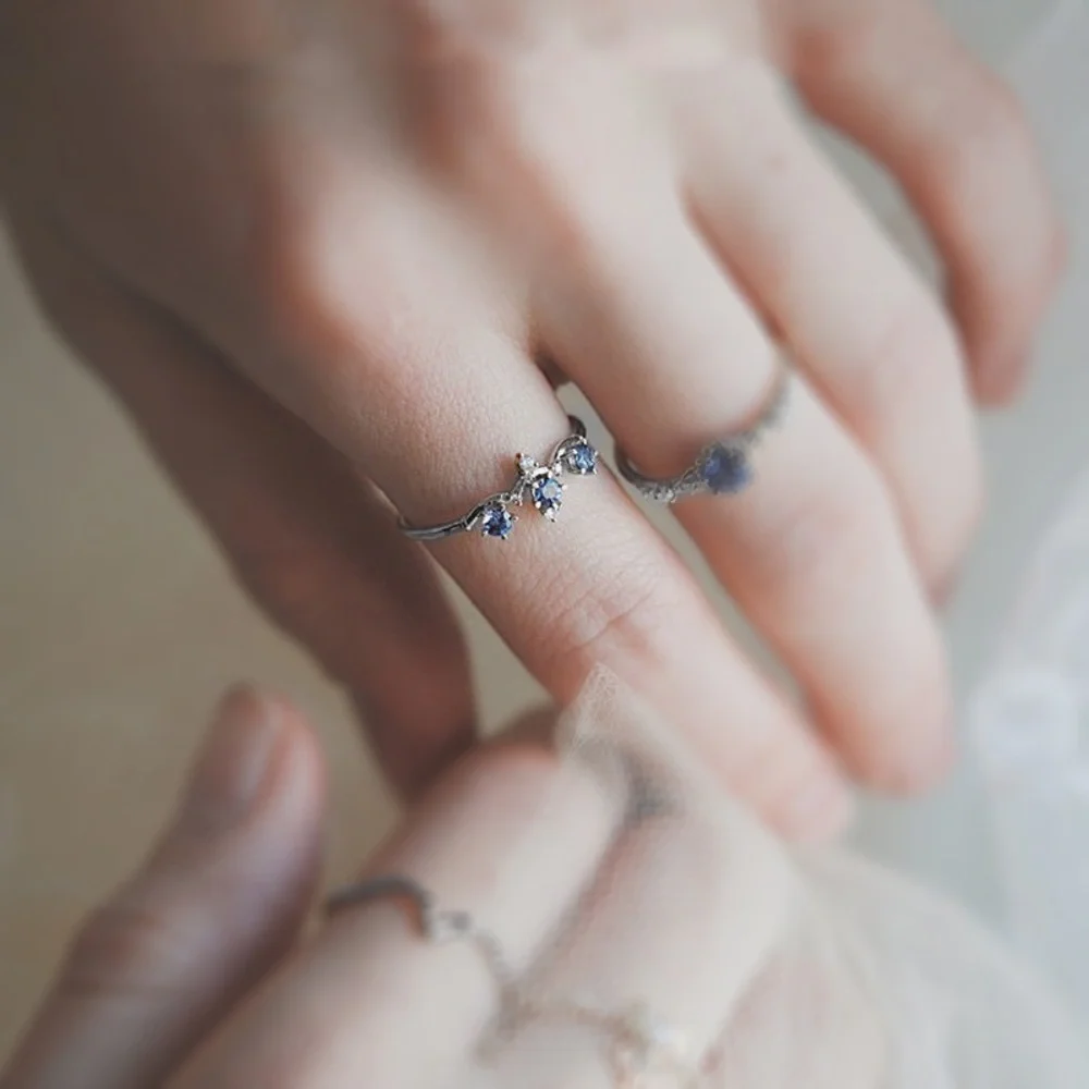 Light Blue 3 Stones Crown Ring